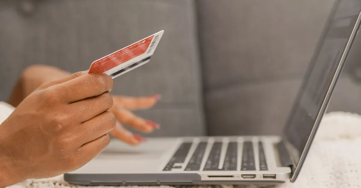 Online platba kartou v e-shopu