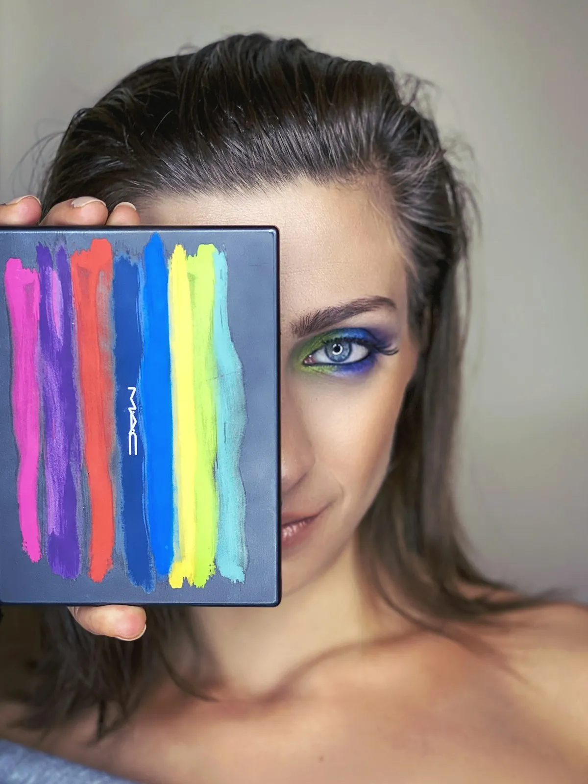 Vzorky teplé barevné palety pro emocionální design